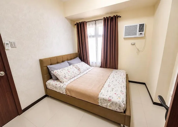Escape To Radiance Pet Friendly 1Br Balcony 4* مانيلا